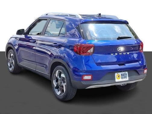 2022 Hyundai VENUE Limited
