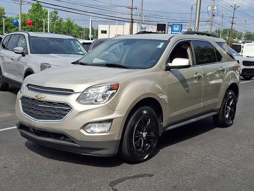 Champagne Silver Metallic 2016 Chevrolet Equinox LT
