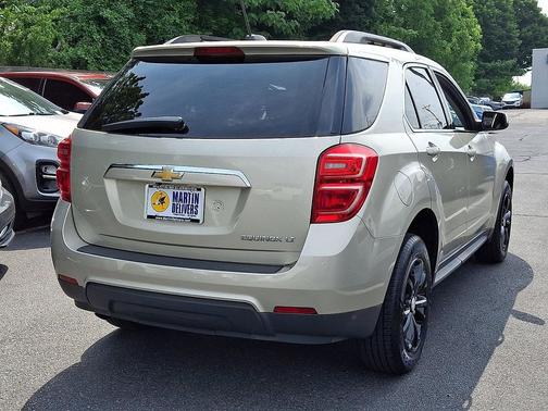 Champagne Silver Metallic 2016 Chevrolet Equinox LT