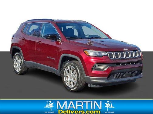 2022 Jeep Compass Latitude Lux