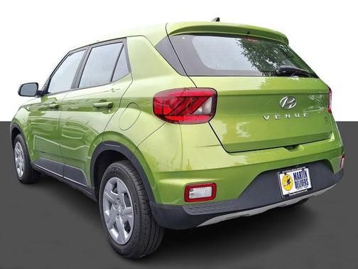 2020 Hyundai VENUE SE