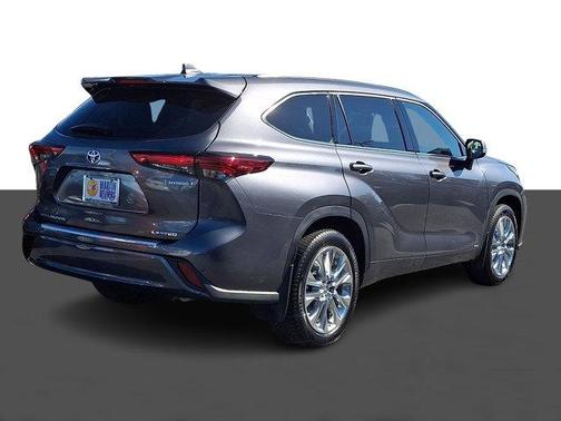 2023 Toyota Highlander Hybrid Limited