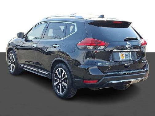 2017 Nissan Rogue SL