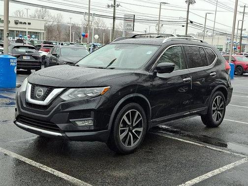 2017 Nissan Rogue SL