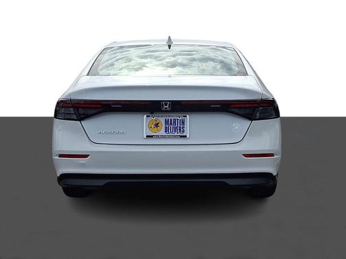 Platinum White Pearl 2024 Honda Accord EX