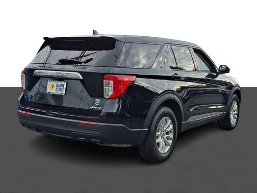 Agate Black Metallic 2021 Ford Explorer Base