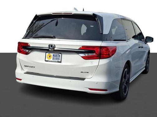 2023 Honda Odyssey Elite