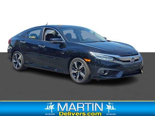 Crystal Black Pearl 2018 Honda Civic Touring