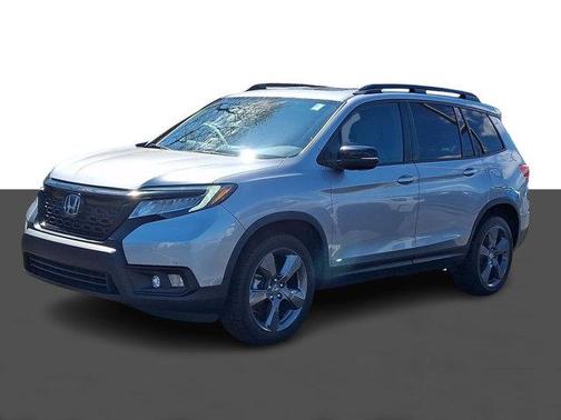Lunar Silver Metallic 2020 Honda Passport AWD Touring
