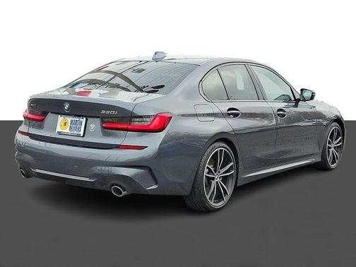 2021 BMW 330 xDrive