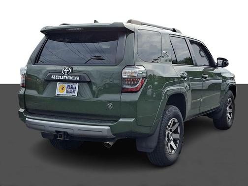 Army Green 2022 Toyota 4Runner TRD Off Road Premium
