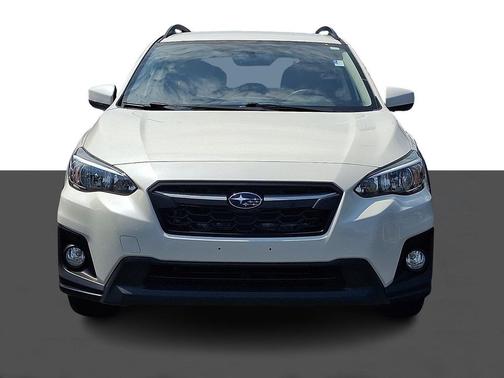Crystal White Pearl 2019 Subaru Crosstrek 2.0i Premium