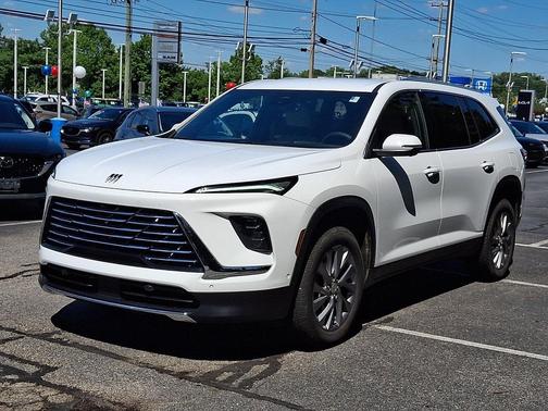 Summit White 2025 Buick Enclave Preferred FWD