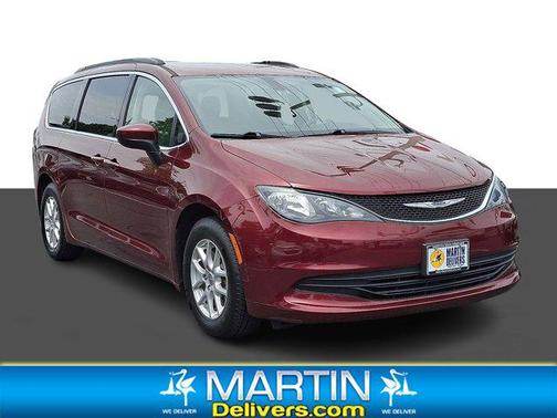 2020 Chrysler Voyager LXI