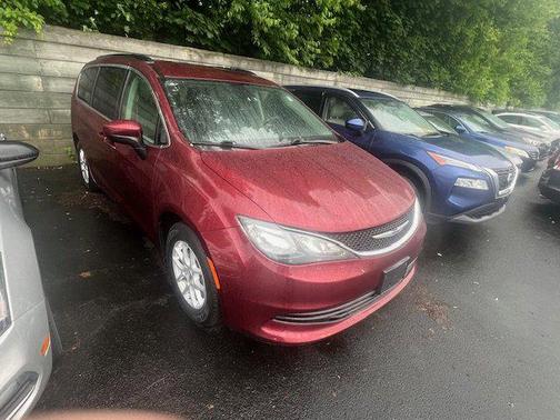 2020 Chrysler Voyager LXI
