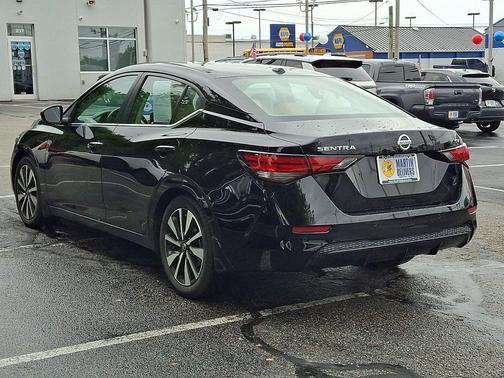Super Black 2023 Nissan Sentra SV