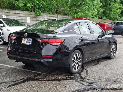 Super Black 2023 Nissan Sentra SV