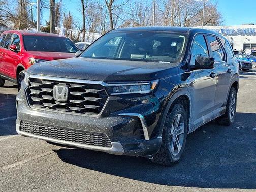 2023 Honda Pilot AWD EX-L 8 Passenger