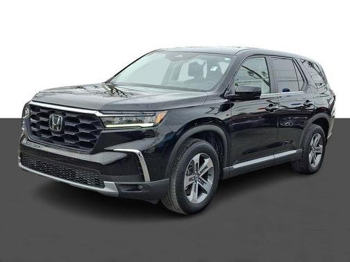 2023 Honda Pilot AWD EX-L 8 Passenger