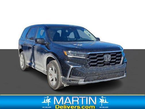 2023 Honda Pilot AWD EX-L 8 Passenger