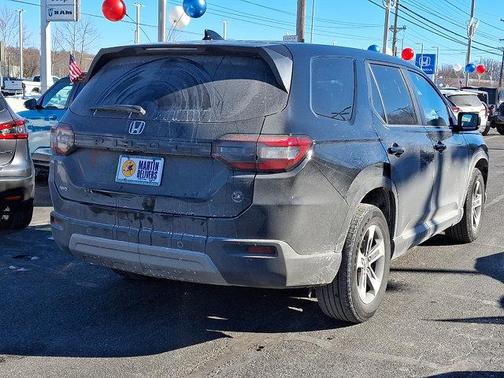 2023 Honda Pilot AWD EX-L 8 Passenger