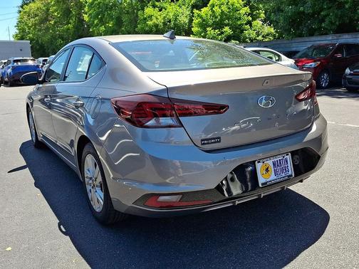 Fluid Metal 2020 Hyundai ELANTRA SEL