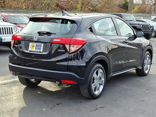 2017 Honda HR-V LX