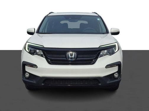 Platinum White Pearl 2022 Honda Pilot AWD Special Edition
