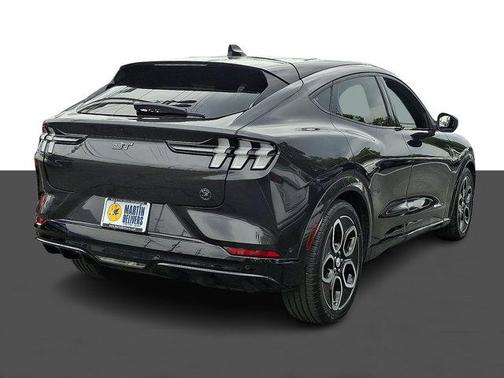 2022 Ford Mustang Mach-E GT