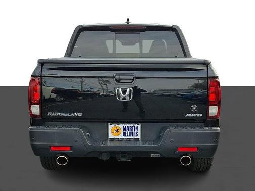 2023 Honda Ridgeline Black