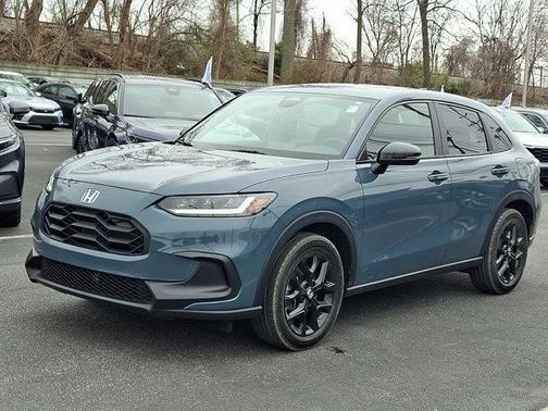 2024 Honda HR-V 2WD Sport