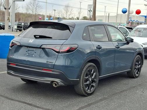 2024 Honda HR-V 2WD Sport