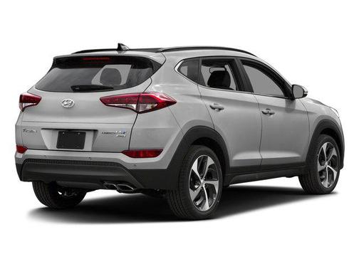 Molten Silver 2017 Hyundai TUCSON Limited