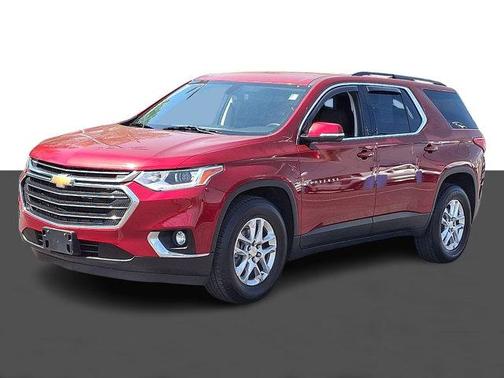 Cajun Red Tintcoat 2019 Chevrolet Traverse LT Cloth