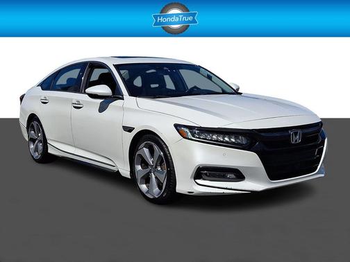 Platinum White Pearl 2018 Honda Accord Touring 2.0T