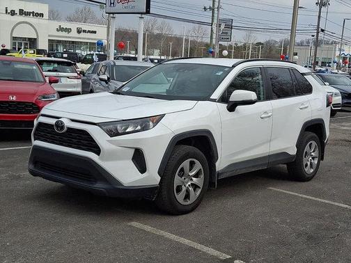 2021 Toyota RAV4 LE