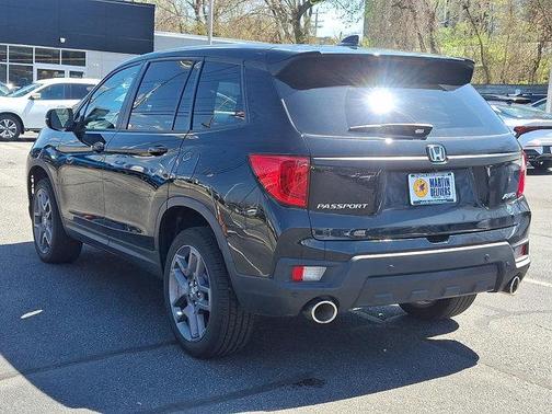 Crystal Black Pearl 2023 Honda Passport AWD EX-L