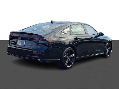 2023 Honda Accord Hybrid Sport-L