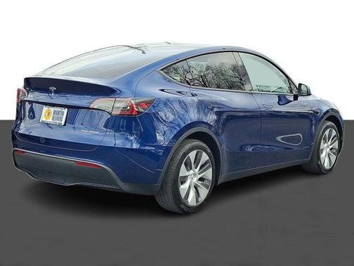 2023 Tesla Model Y Long Range Dual Motor All-Wheel Drive