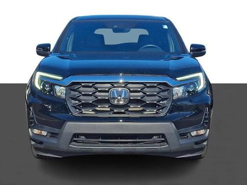 Crystal Black Pearl 2023 Honda Passport AWD EX-L