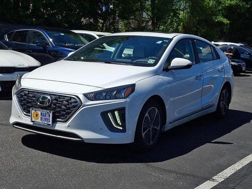 Ceramic White 2022 Hyundai IONIQ Plug-In Hybrid Limited