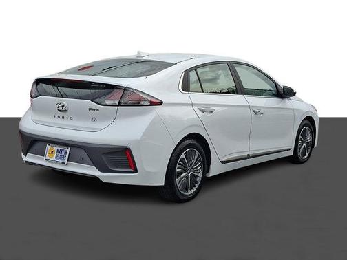 Ceramic White 2022 Hyundai IONIQ Plug-In Hybrid Limited