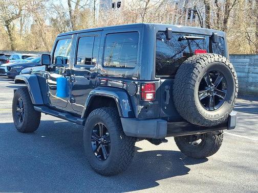 2017 Jeep Wrangler Unlimited Smoky Mountain 4x4