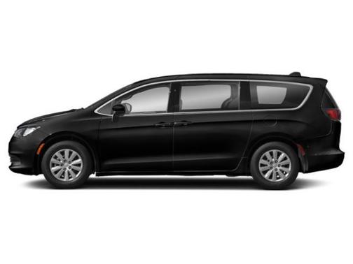 Brilliant Black Crystal Pearlcoat 2020 Chrysler Voyager LX