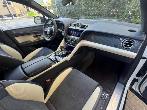 2022 Bentley Bentayga S V8