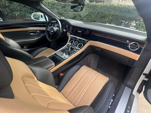 2023 Bentley Continental GT V8
