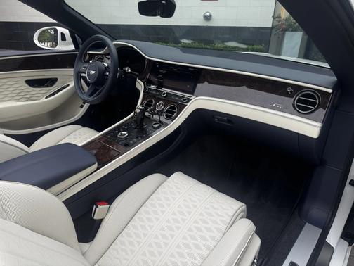 2025 Bentley Continental GT Speed V8 Hybrid