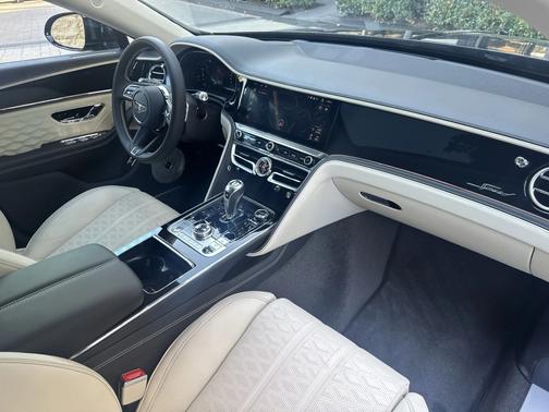 2025 Bentley Flying Spur Speed First Edition V8 Hybrid