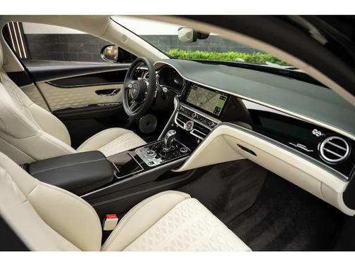 2025 Bentley Flying Spur Speed First Edition V8 Hybrid