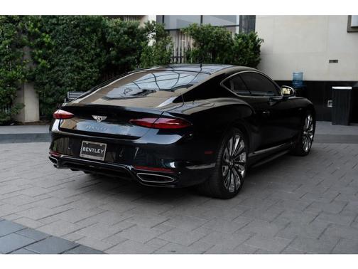 Dark Sapphire 2026 Bentley Continental GT Mulliner V8 Hybrid